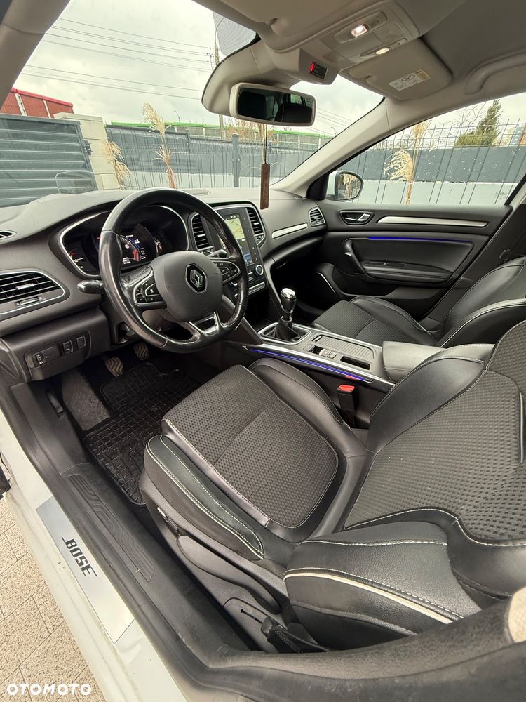 Renault Megane 1.2 16V TCe Energy Bose - 11