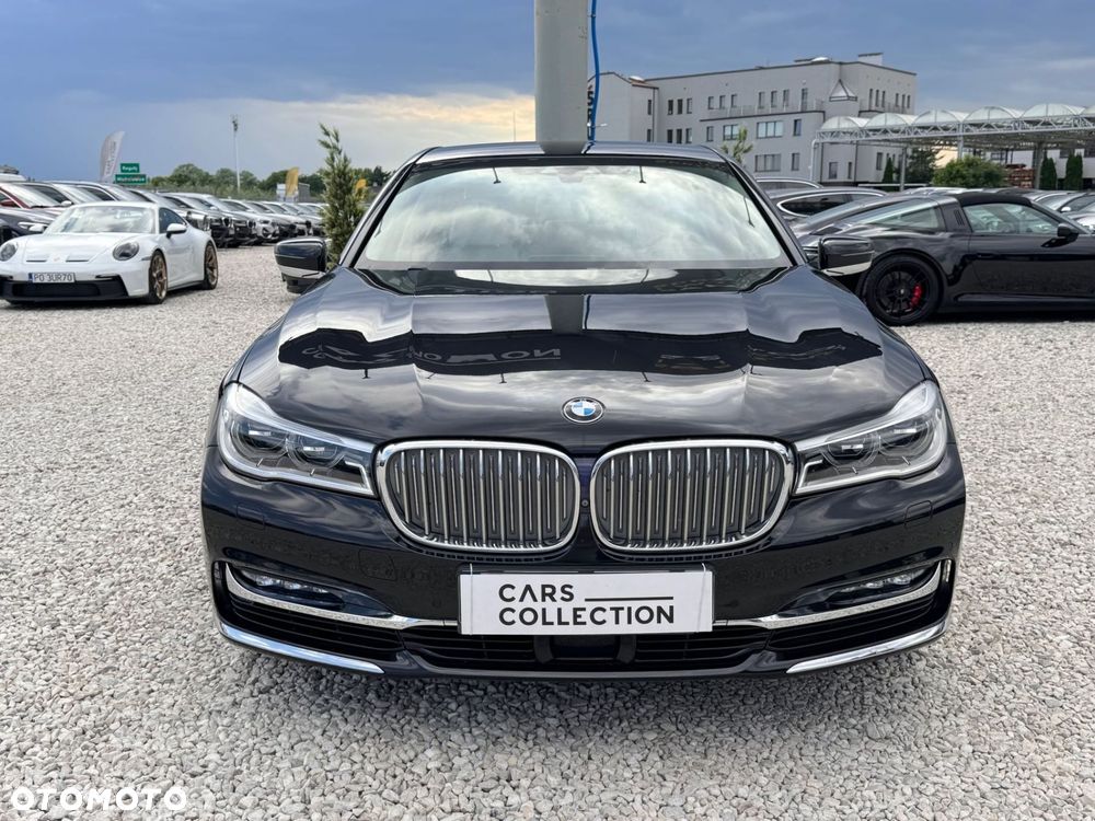 BMW Seria 7 - 10
