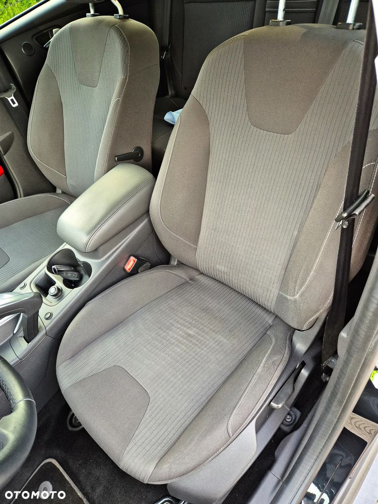 Ford Focus 1.6 TI-VCT Titanium - 19