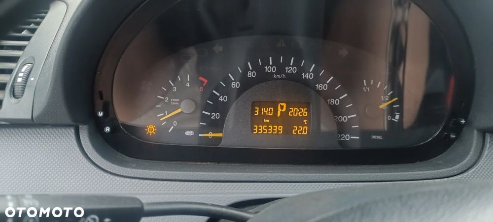 Mercedes-Benz Vito 120 cdi - 9