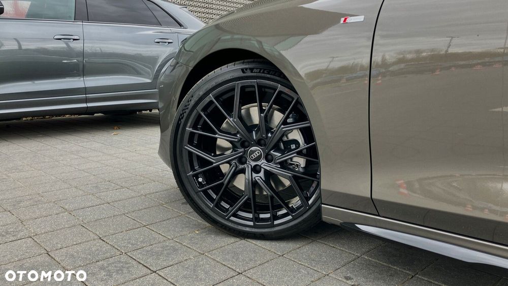 Audi A6 Avant - 13