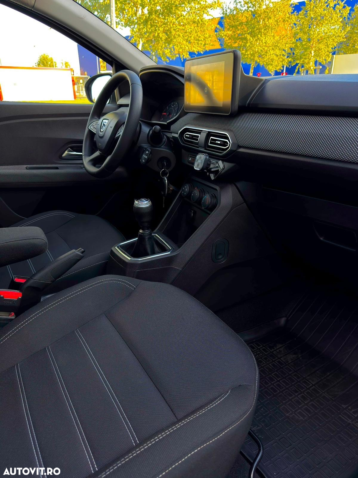 Dacia Logan TCe 90 MT6 Comfort - 22