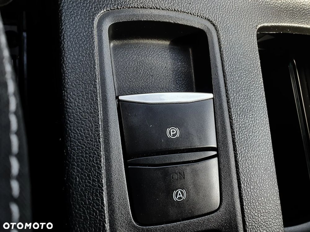 Ford Focus 1.5 EcoBoost Titanium - 22