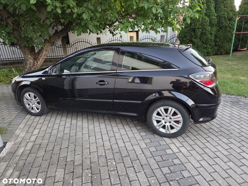 Opel Astra 1.7 CDTI Sport - 2