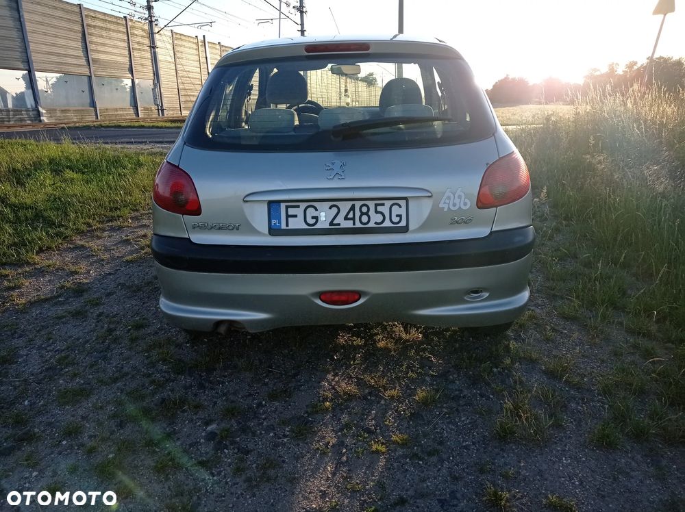 Peugeot 206 1.4 Trendy - 4