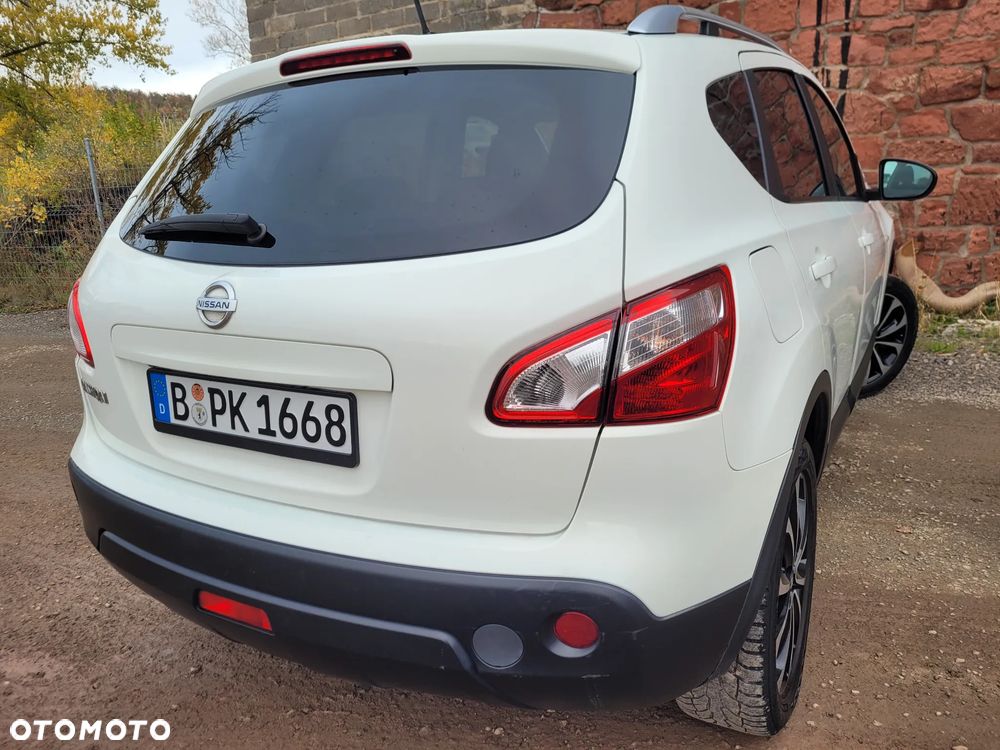 Nissan Qashqai 1.6 360 - 11