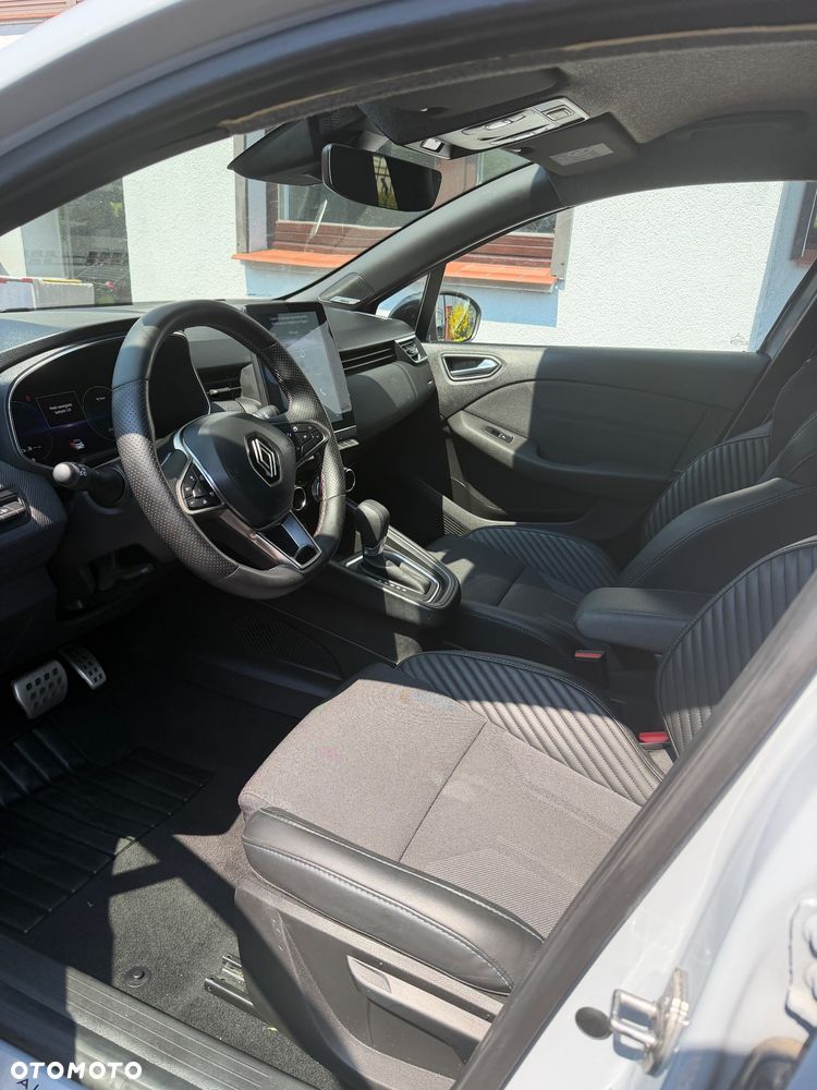 Renault Clio - 22