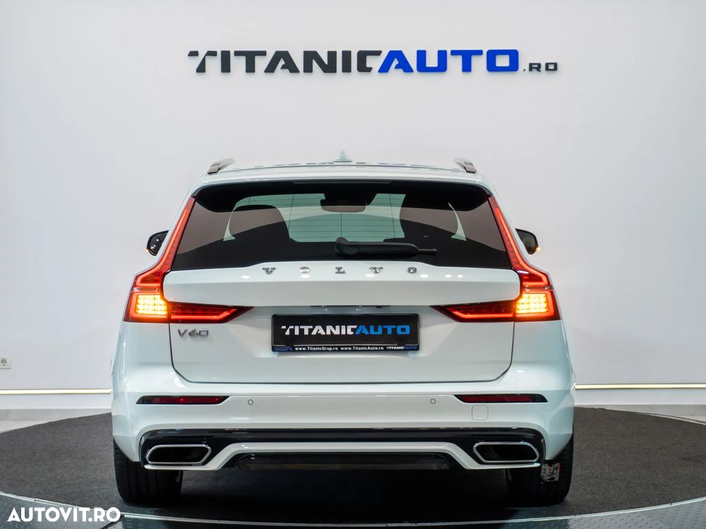 Volvo V60 T6 AWD Recharge Geartronic RDesign - 6