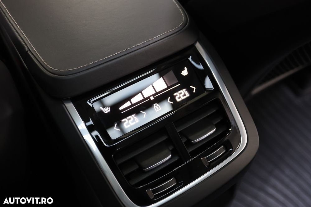 Volvo XC 90 T8 AWD Twin Engine Geartronic Inscription - 26