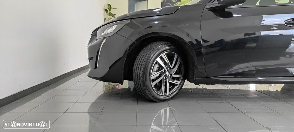 Peugeot 208 1.2 PureTech Allure - 10