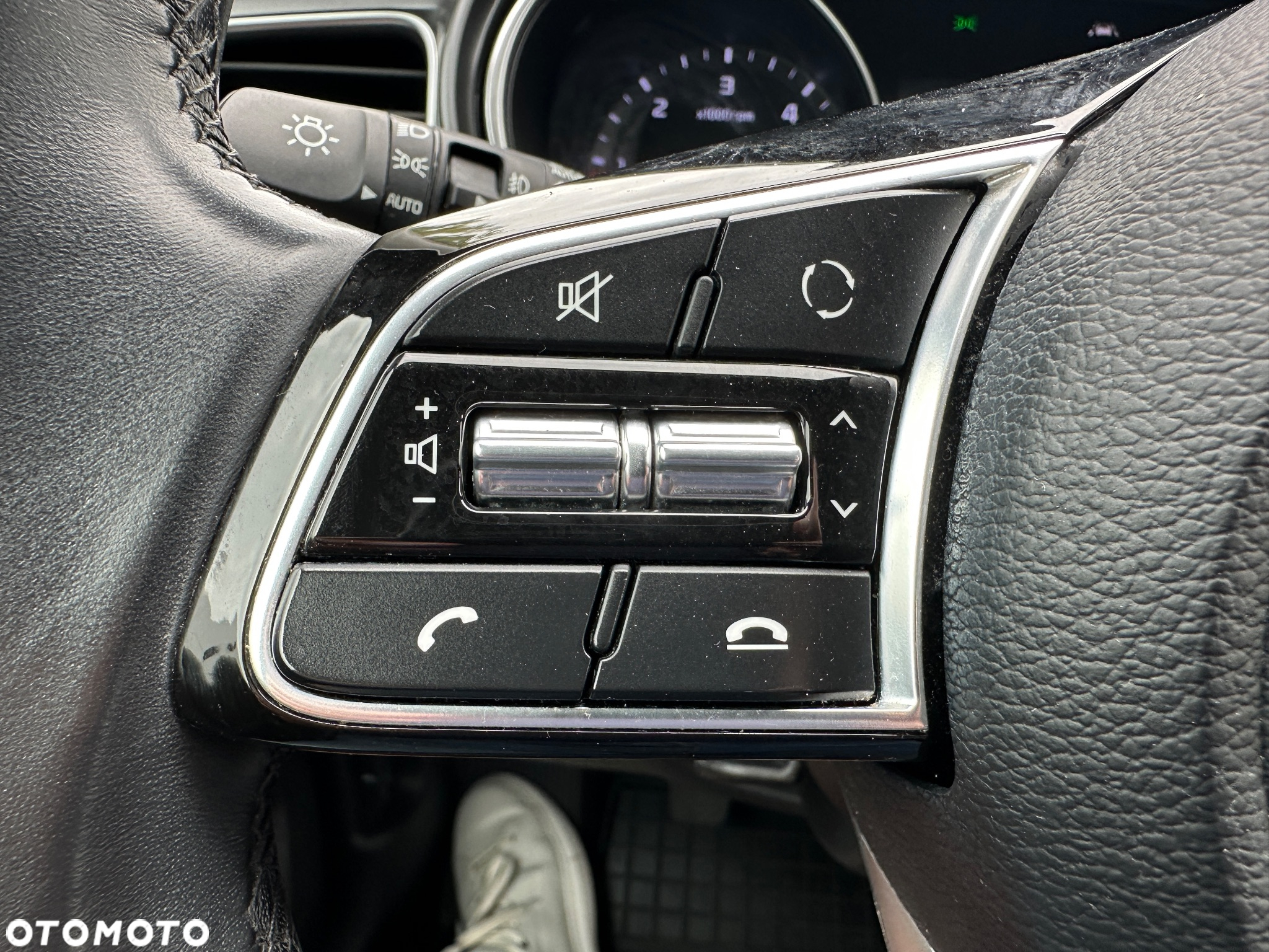 Kia Ceed 1.6 CRDi SCR M - 21