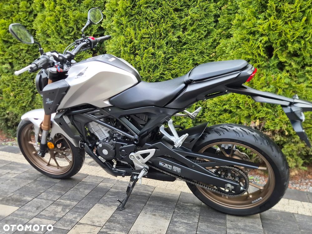 Honda CB - 7