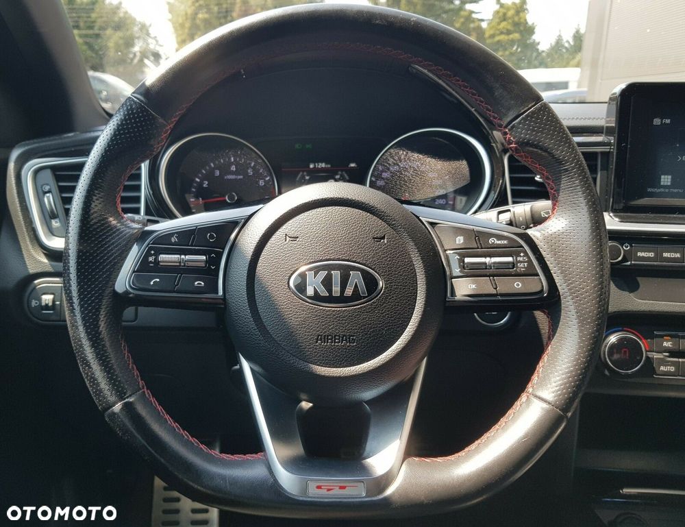 Kia ProCeed 1.6 T-GDI GT - 22