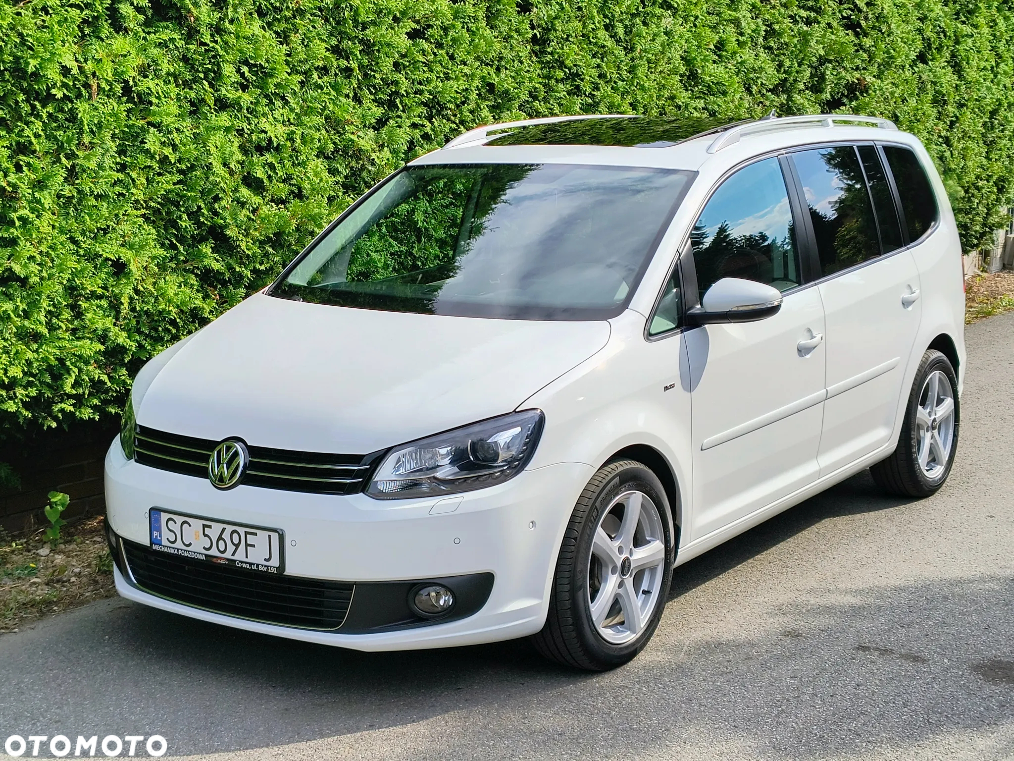 Volkswagen Touran 1.4 TSI DSG Cup - 12