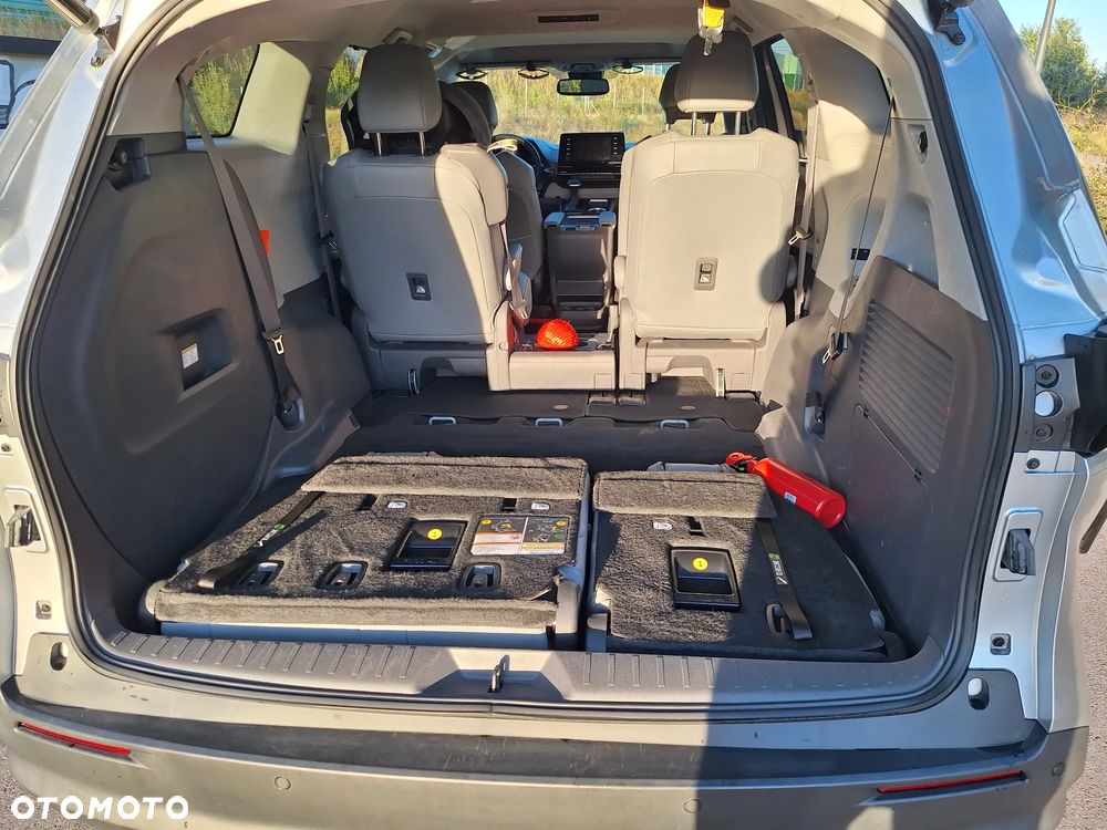 Toyota Sienna - 24