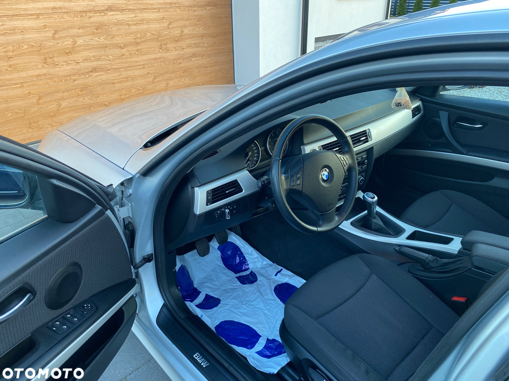 BMW Seria 3 318i Edition Sport - 24