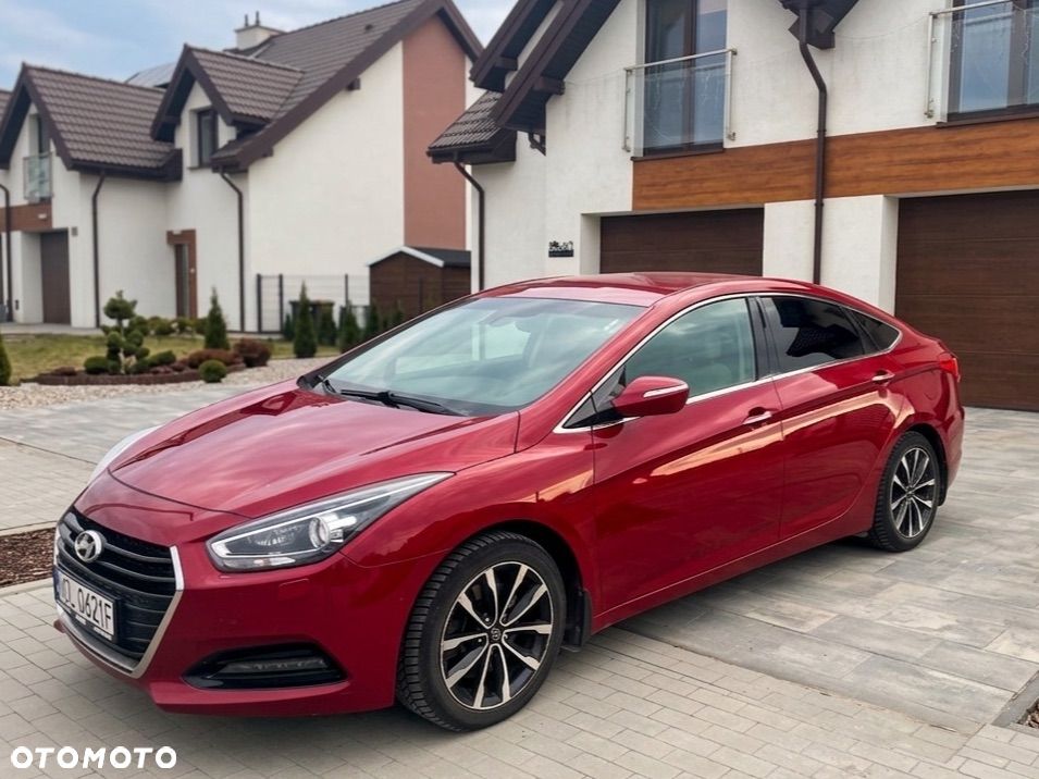 Hyundai i40 1.7 CRDi BlueDrive Comfort - 1