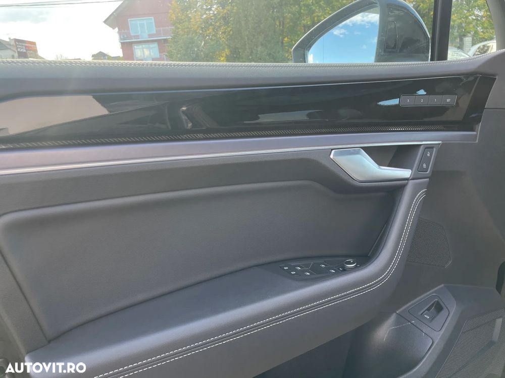 Volkswagen Touareg V6 TDI 4MOTION R-Line - 15