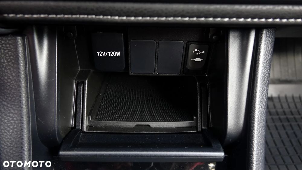 Toyota Auris - 19