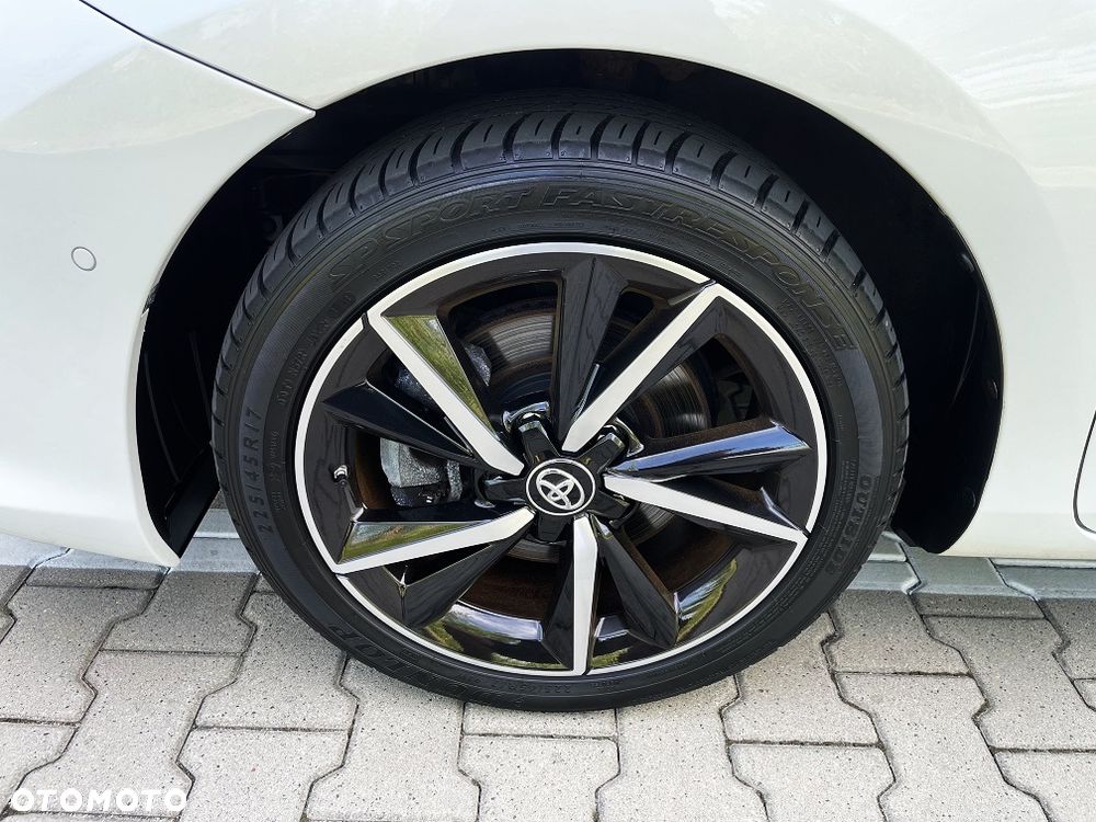 Toyota Auris 1.8 HSD Prestige NAVI - 38