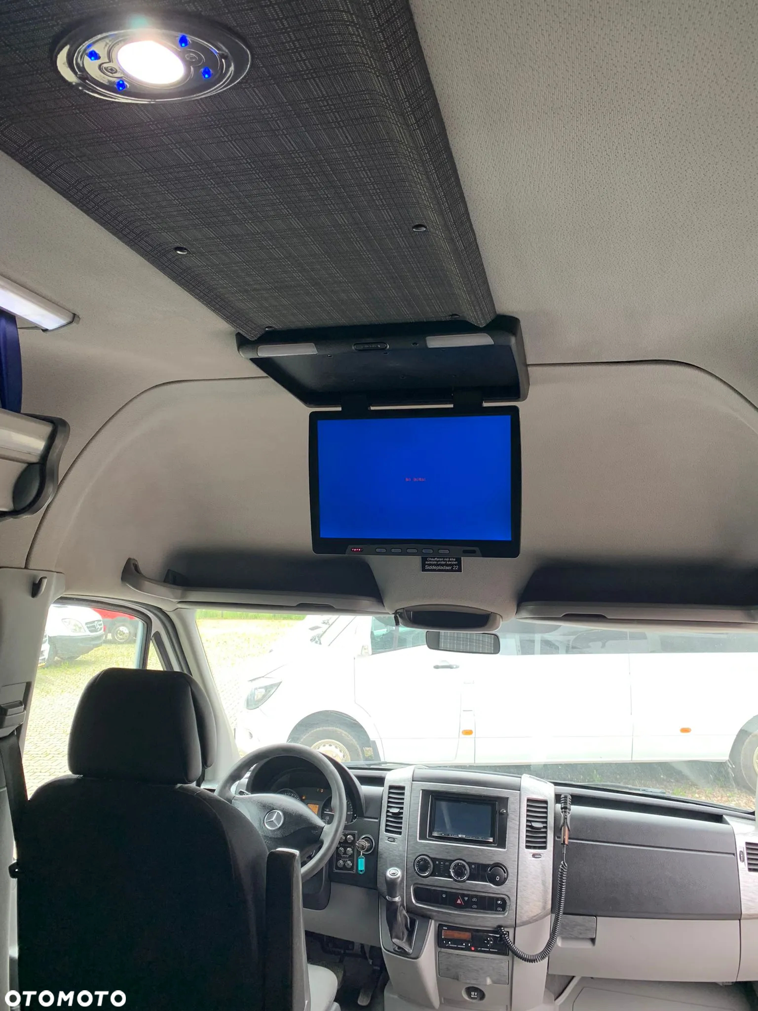 Mercedes-Benz Sprinter 516 CDI- 24 Miejsca - 22