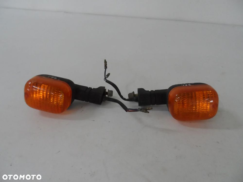 CAGIVA W 16 kierunkowskazy P, L przód, tył - 2