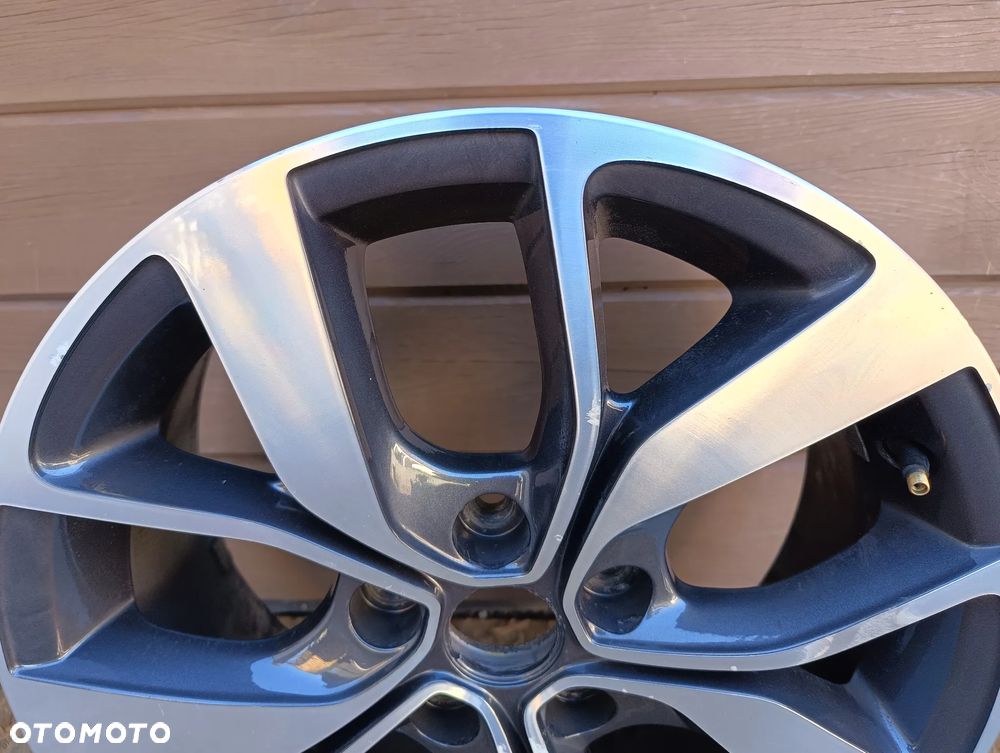 FELGA RENAULT KADJAR MEGANE IV 7x17 ET43 403003923R - 2