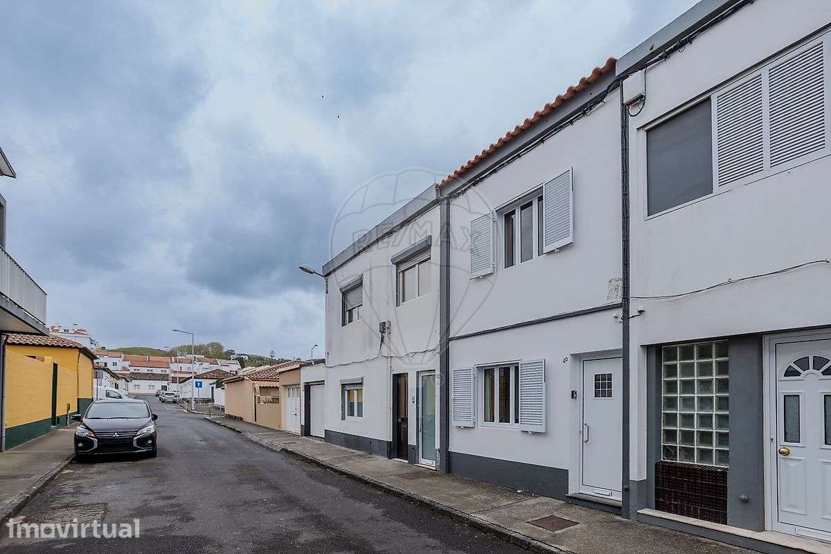 Moradia T2 para venda - Grande imagem: 2/15