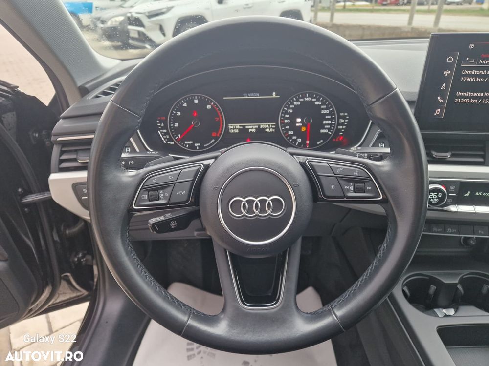 Audi A4 2.0 40 TFSI quattro S tronic MHEV Basic - 12