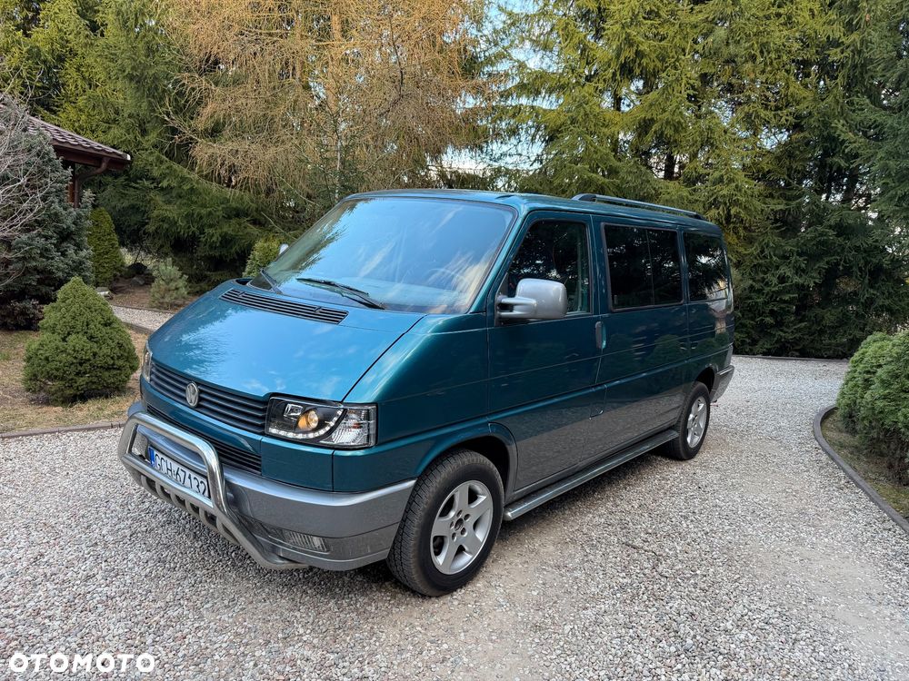 Volkswagen Multivan - 2