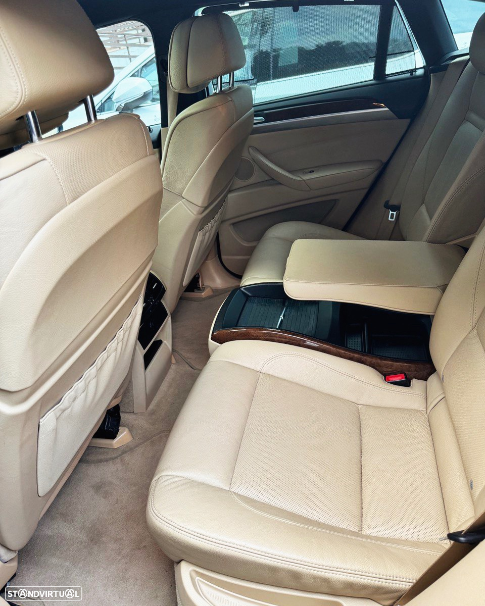 BMW X6 xDrive35d - 11