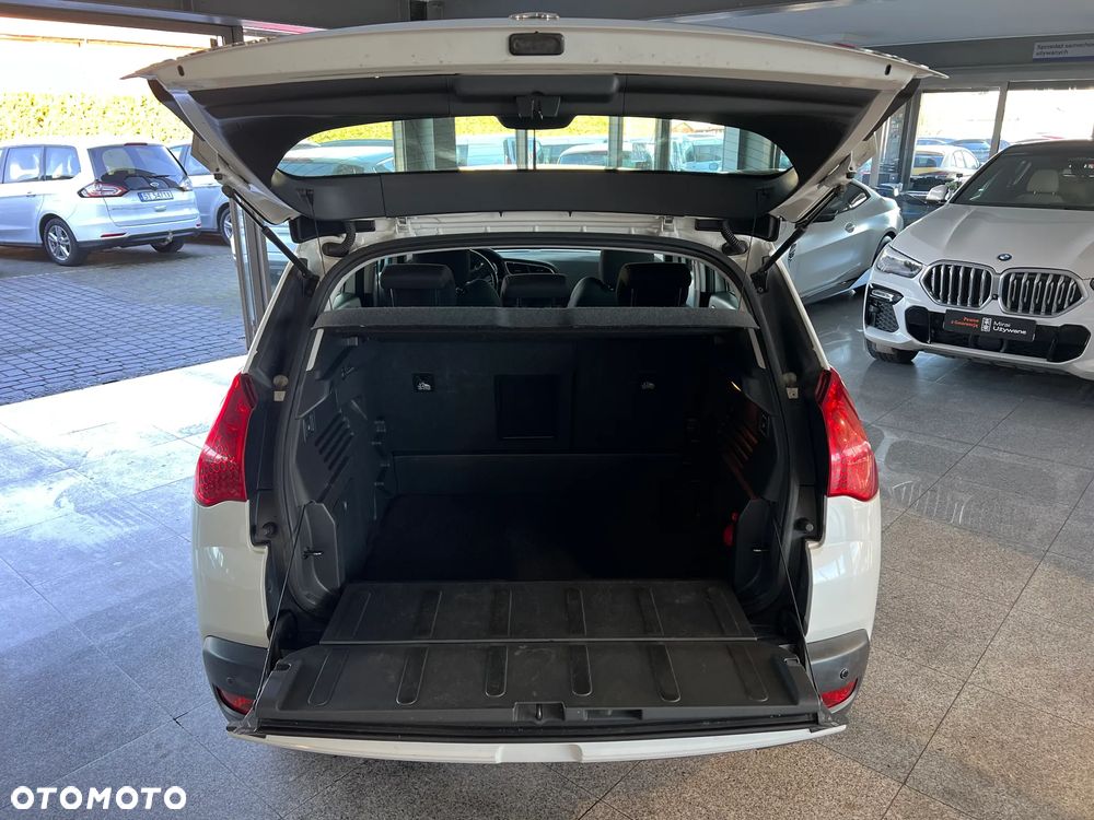 Peugeot 3008 1.6 HDi Trendy - 12