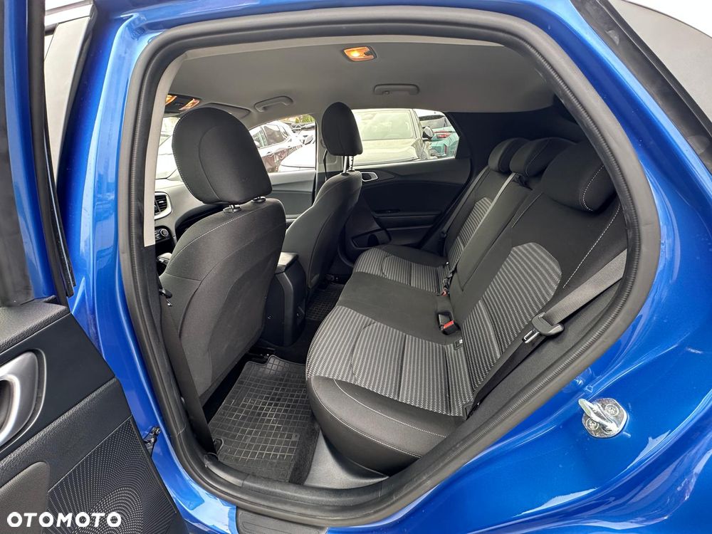 Kia XCeed 1.5 T-GDI M DCT - 6