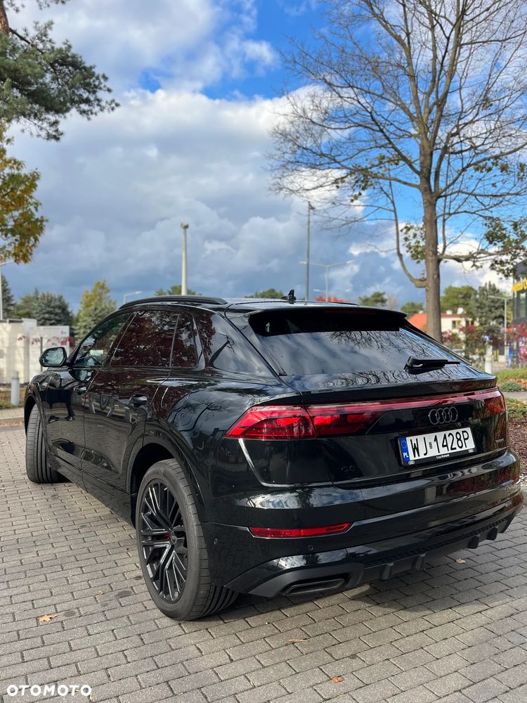 Audi Q8 - 11