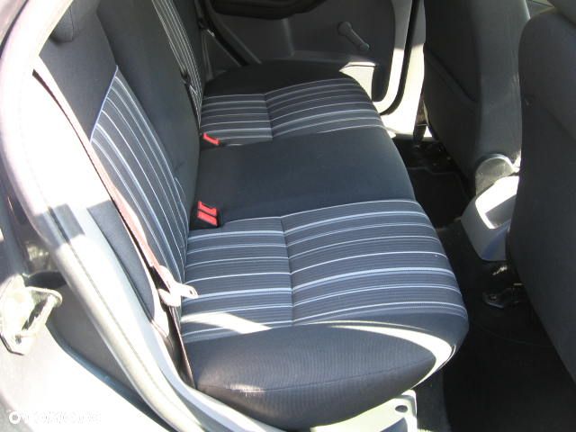Ford Focus 1.6 Gold X EU5 - 22