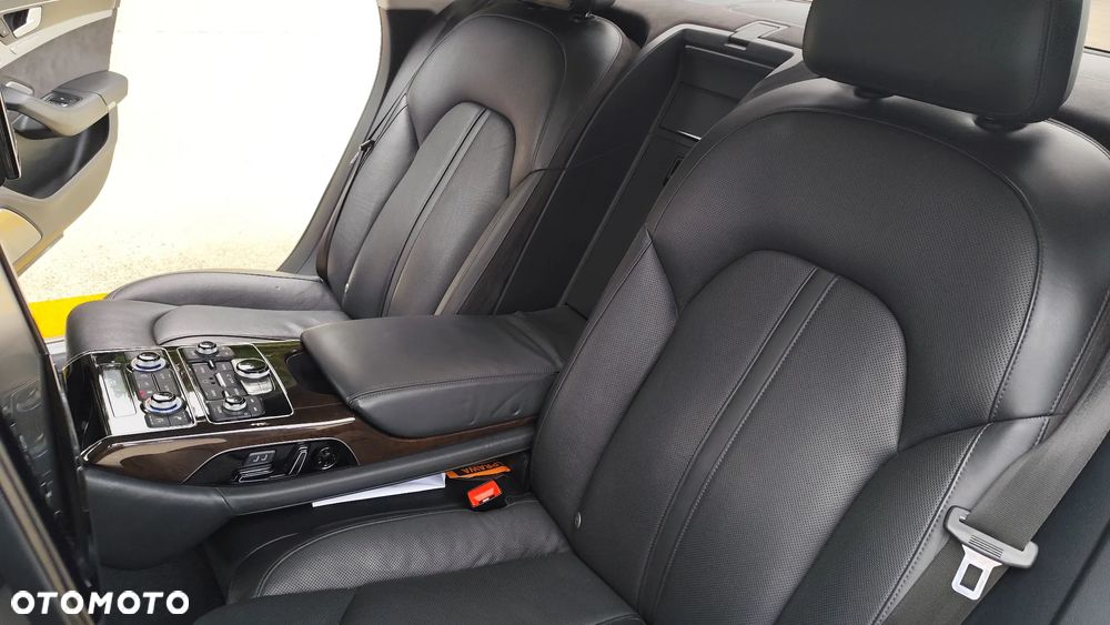 Audi A8 4.2 TDI L Quattro - 19