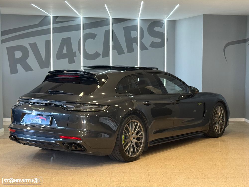 Porsche Panamera 4S E-Hybrid - 11