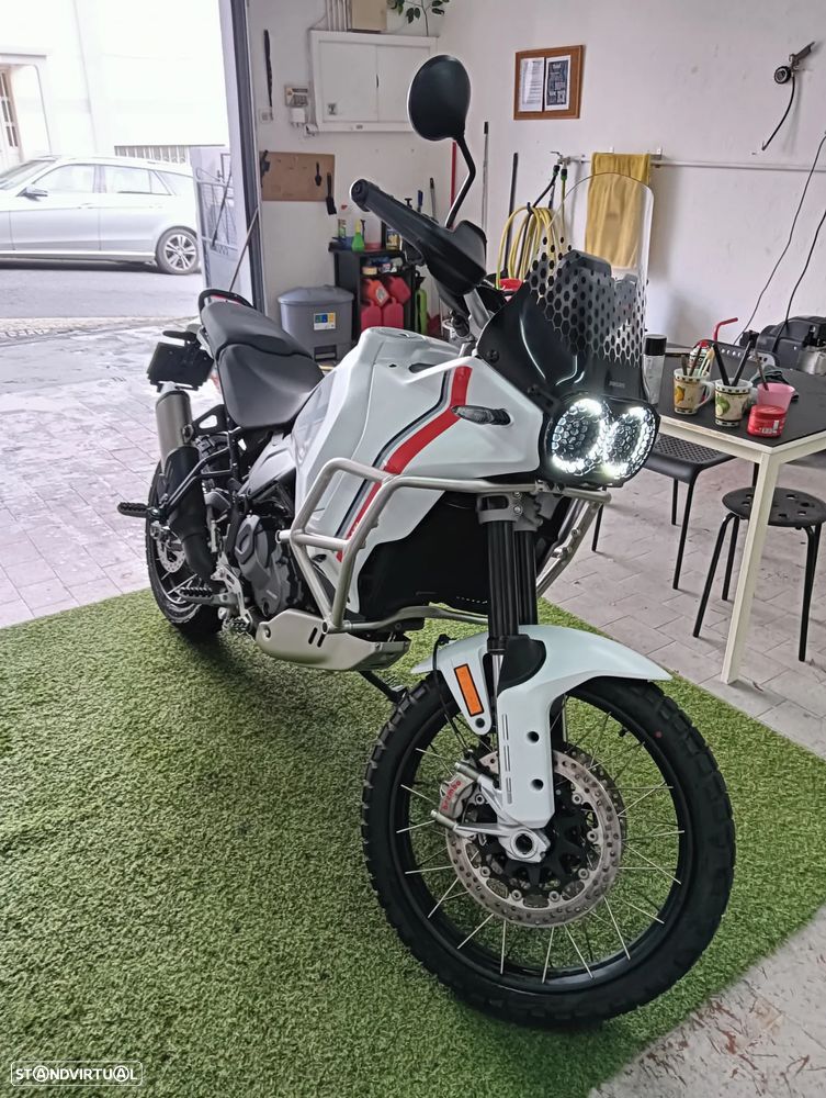 Ducati DesertX - 2