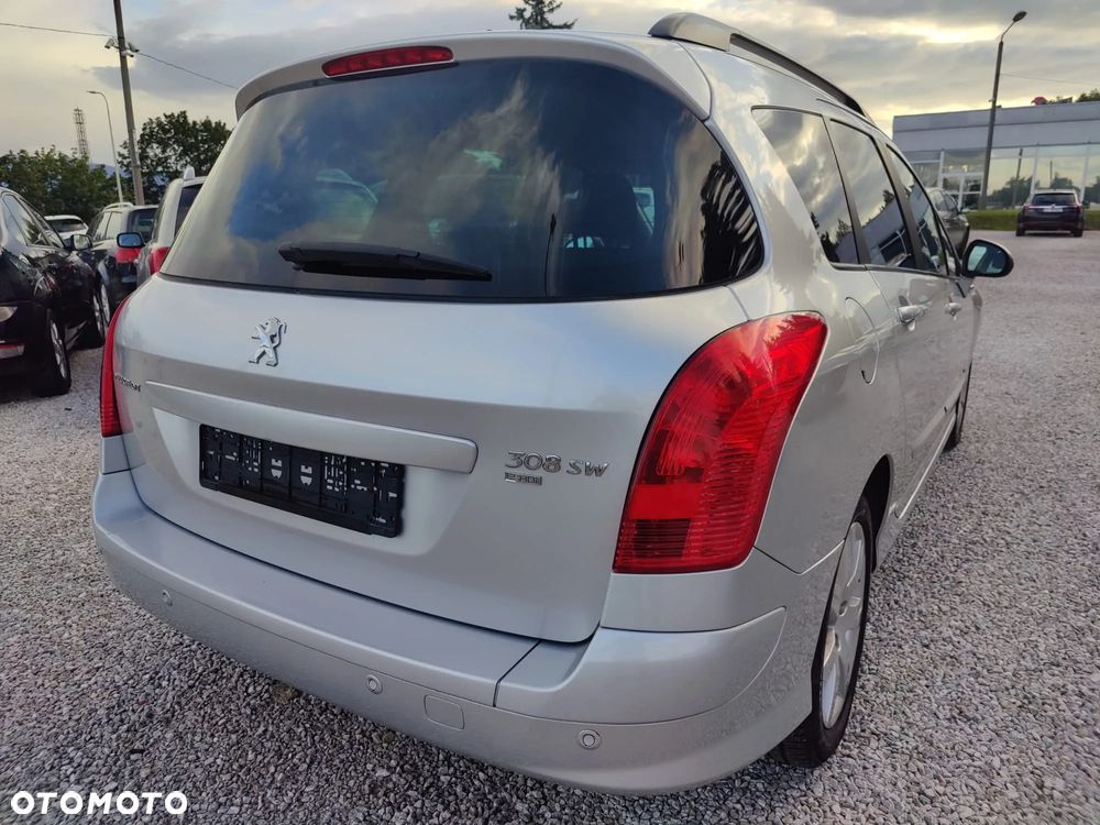 Peugeot 308 - 22