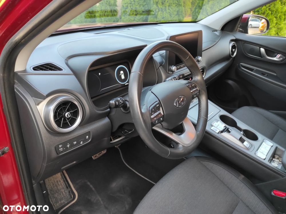Hyundai Kona 48kWh Smart - 10