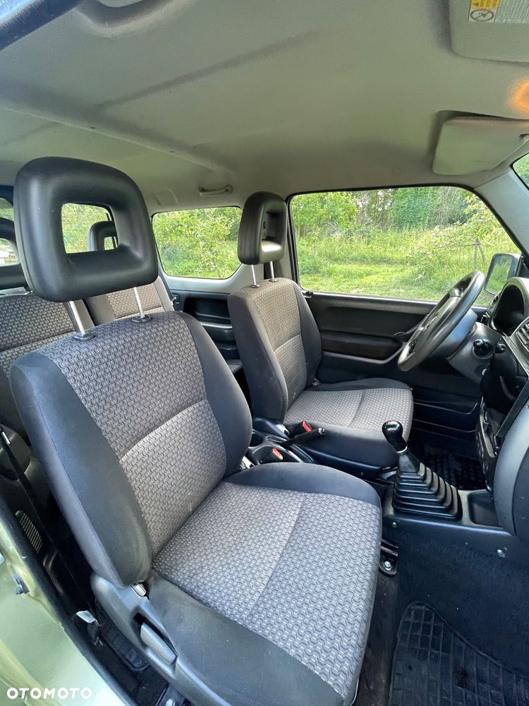 Suzuki Jimny - 10