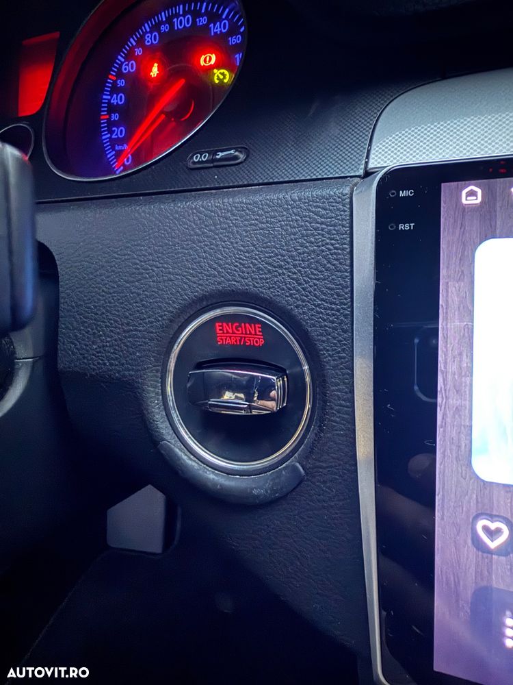 Volkswagen Passat Variant 1.9 TDI DPF Highline - 14