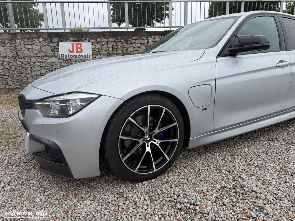 BMW 330 e iPerformance Pack M - 7