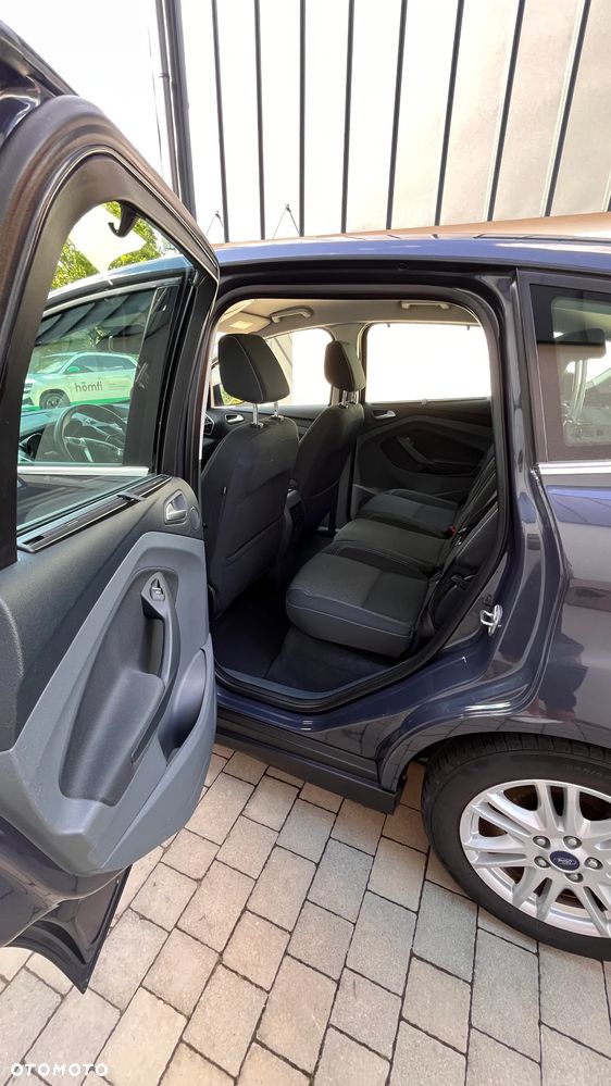 Ford C-MAX - 11