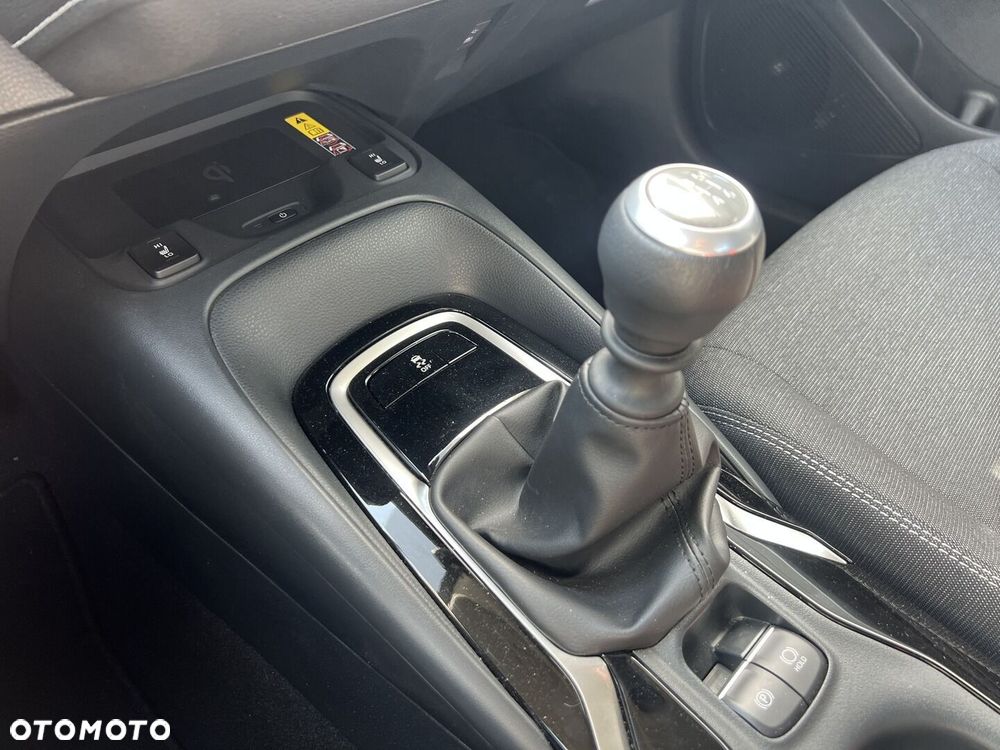 Toyota Corolla 1.5 Comfort - 19