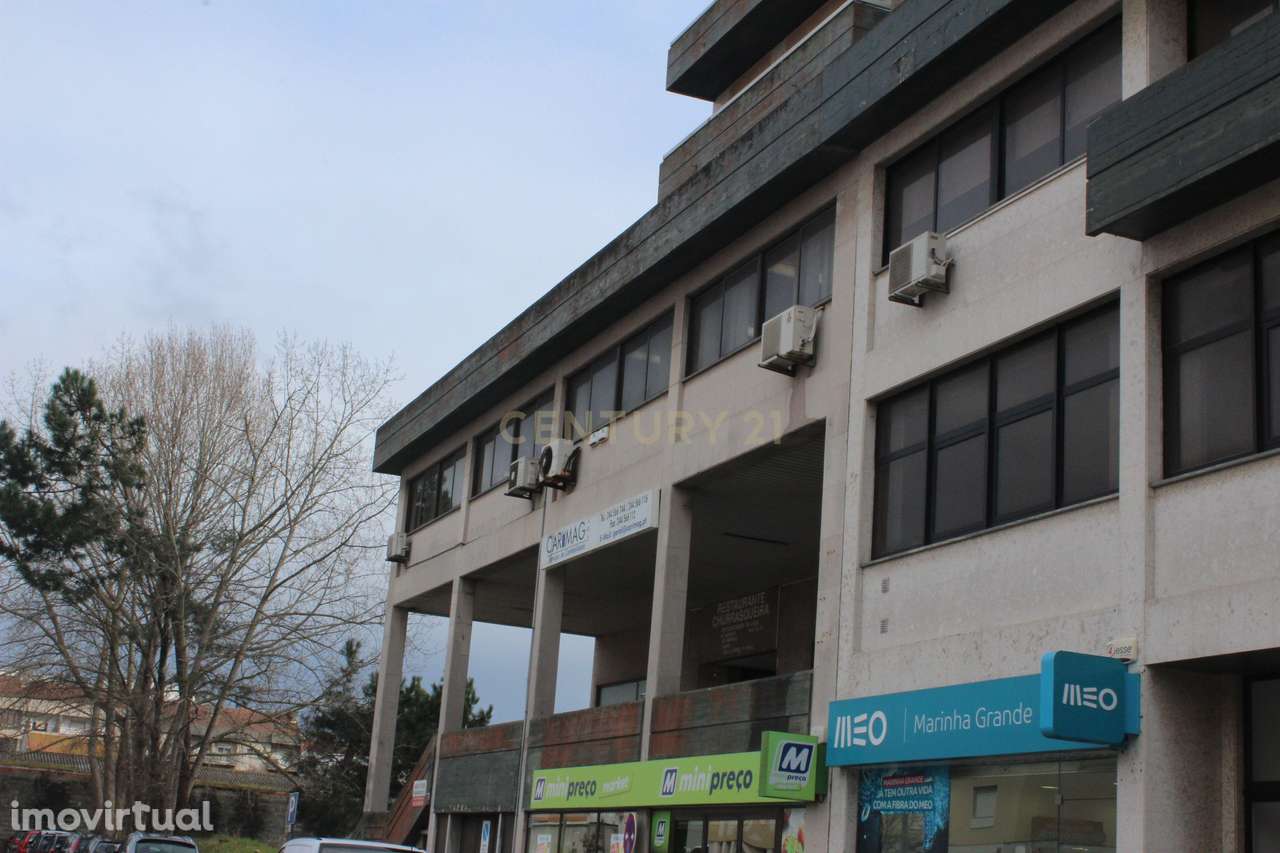 Loja no Centro da Cidade de Marinha Grande - Grande imagem: 3/3