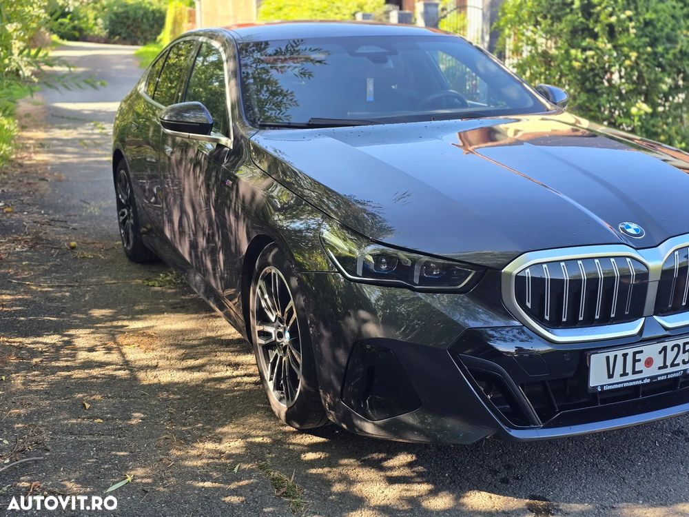 BMW Seria 5 520d AT MHEV - 32