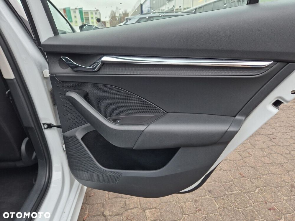 Skoda Octavia 2.0 TDI Style DSG - 28