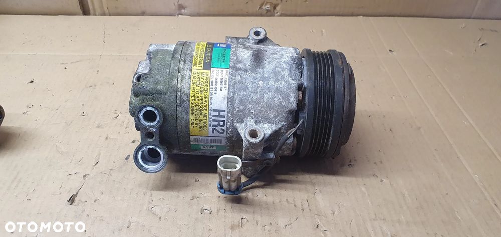 Sprężarka klimatyzacji pompa klimy Opel Meriva A 1.6 16V 13205197 - 2