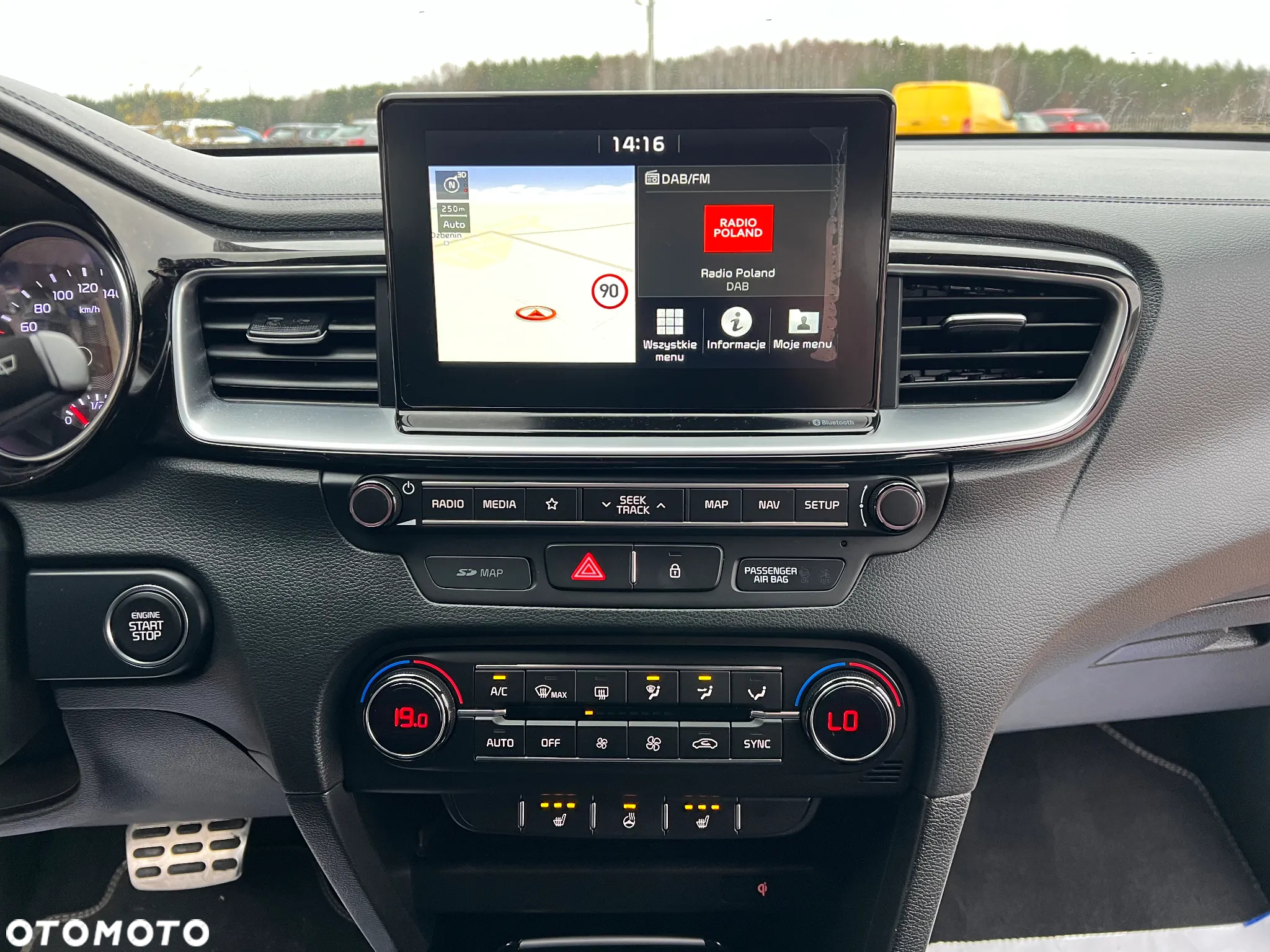 Kia ProCeed 1.6 CRDi GT Line DCT - 28